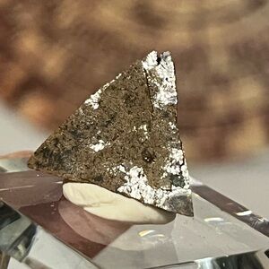 Unique Mineral - Helvite